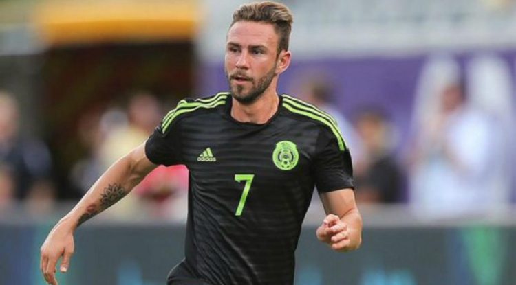 Gli occhi del Milan sul terzino messicano Layun. La scheda